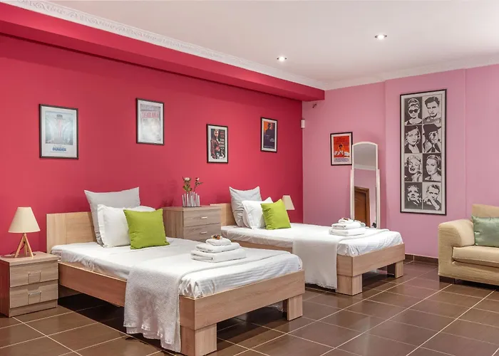 Omega Kefalonia 卡拉瓦杜斯