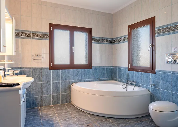 Omega Kefalonia * 卡拉瓦杜斯