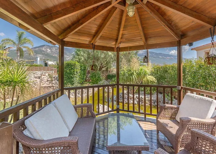 别墅 Omega Kefalonia *