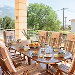 Omega Kefalonia Willa *