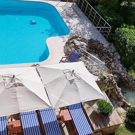 Omega Kefalonia וילה