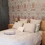 Omega Kefalonia Каравадос
